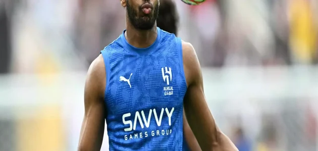 النصر يدخل سباق التعاقد مع البليهي رسمياً: تفاصيل المفاوضات المثيرة حول الصفقة الأكثر جذباً في السوق الرياضي 1 النصر يدخل سباق التعاقد مع البليهي رسمياً: تفاصيل المفاوضات المثيرة حول الصفقة الأكثر جذباً في السوق الرياضي