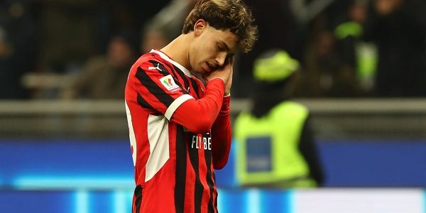 النصر يقدّم عرضاً مغرياً يُشعل رغبة فيليكس في الانتقال إلى الدوري السعودي 1 النصر يقدّم عرضاً مغرياً يُشعل رغبة فيليكس في الانتقال إلى الدوري السعودي