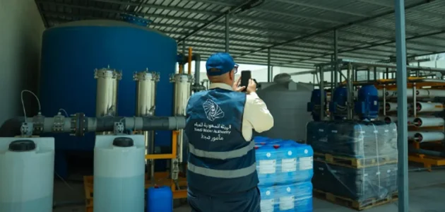 الهيئة السعودية للمياه تُغلق محطات تعبئة مياه مخالفة في الرياض: إجراءات صارمة لحماية المستهلك 1 الهيئة السعودية للمياه تُغلق محطات تعبئة مياه مخالفة في الرياض: إجراءات صارمة لحماية المستهلك