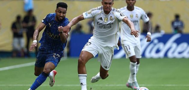 بلاتر يكشف: السعودية سرقت كرة القدم من بين أيدينا! ويعلن رفضه لكأس العالم للأندية 1 بلاتر يكشف: السعودية سرقت كرة القدم من بين أيدينا! ويعلن رفضه لكأس العالم للأندية