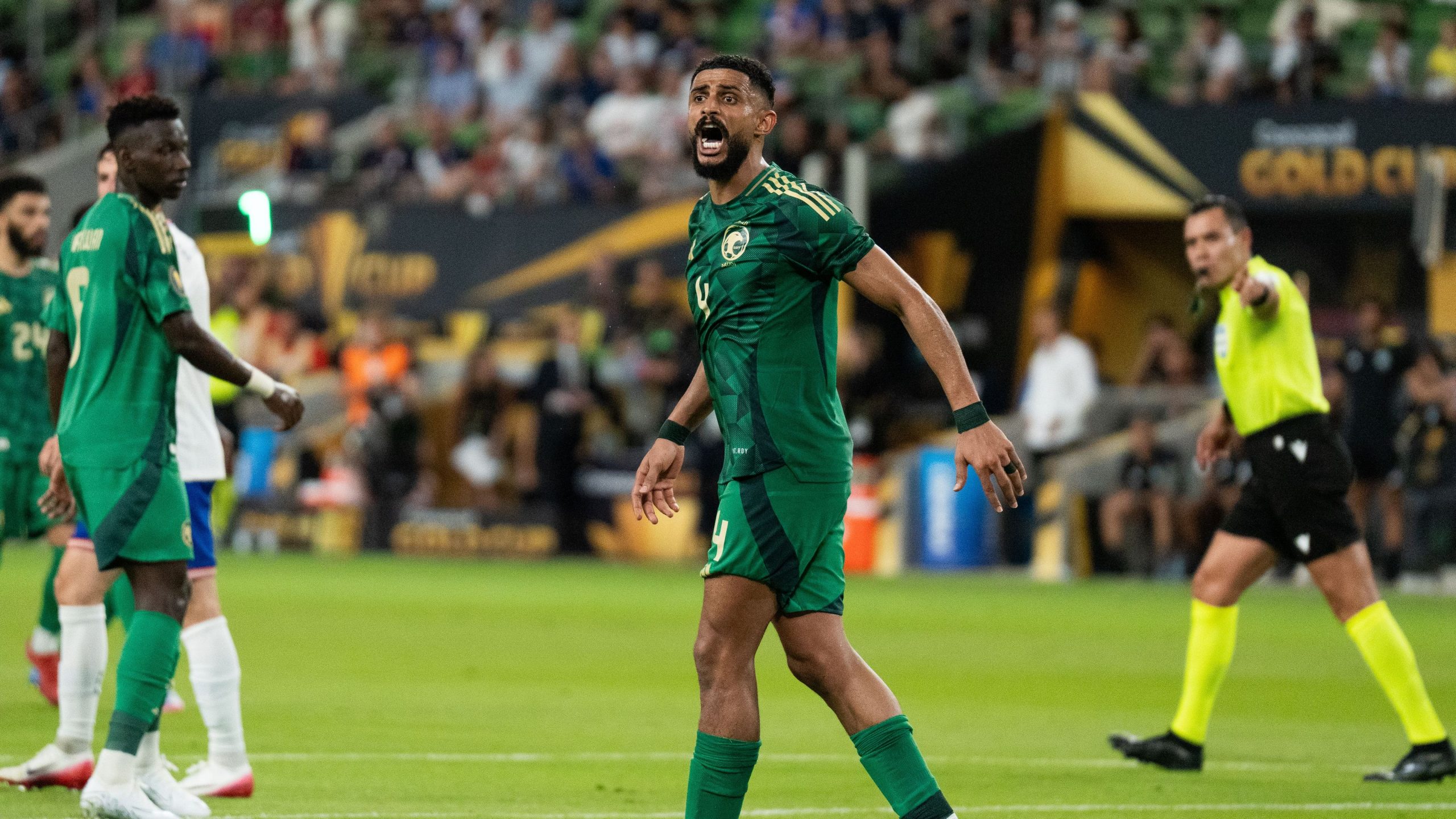 جيسوس يقرر مصير العمري مع النصر في خطوة مفاجئة تعيد تشكيل الفريق