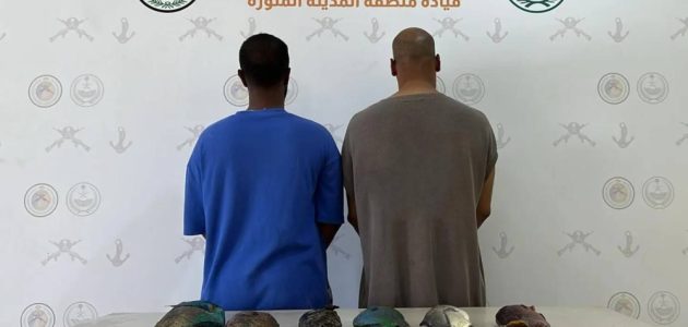 <p><strong>حصريًا: ضبط مواطنين مخالفين لقوانين الأمن والسلامة في الأنشطة البحرية بينبع!</strong></p> 1 حصريًا: ضبط مواطنين مخالفين لقوانين الأمن والسلامة في الأنشطة البحرية بينبع!