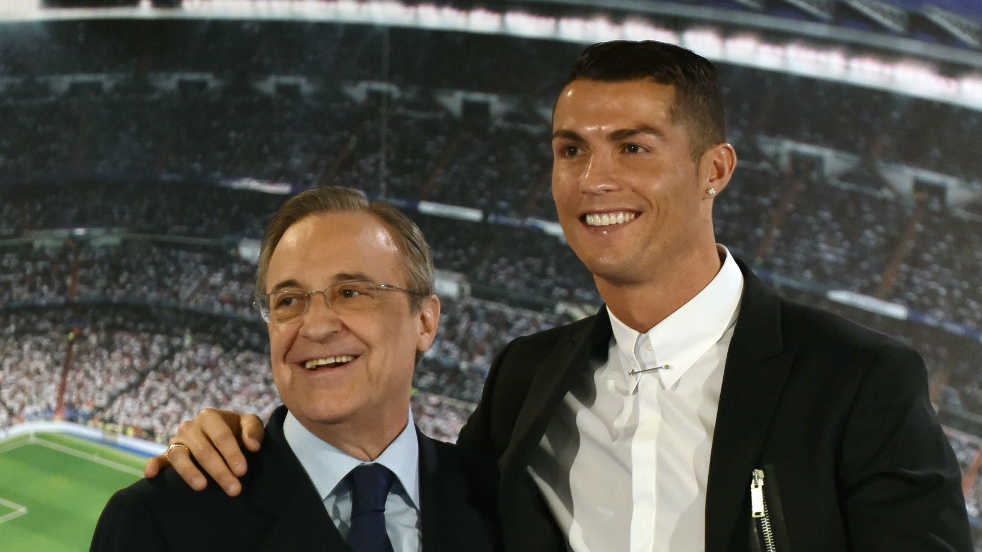 <p><strong>حصريًا: نجم ريال مدريد تحت أنظار النصر بفضل رونالدو.. وبيريز يخطط لمكافأة غير مسبوقة!</strong></p> 1 حصريًا: نجم ريال مدريد تحت أنظار النصر بفضل رونالدو.. وبيريز يخطط لمكافأة غير مسبوقة!