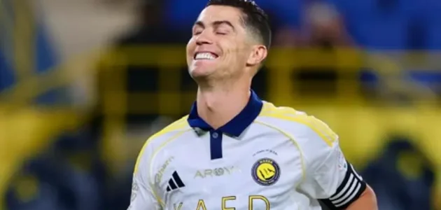 رونالدو يتوج بلقب لاعب الموسم في الدوري السعودي بفضل تصويت الجماهير 1 رونالدو يتوج بلقب لاعب الموسم في الدوري السعودي بفضل تصويت الجماهير