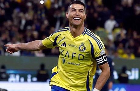 رونالدو يستعد لخوض تجربة احترافية جديدة في الدوري السعودي 1 رونالدو يستعد لخوض تجربة احترافية جديدة في الدوري السعودي