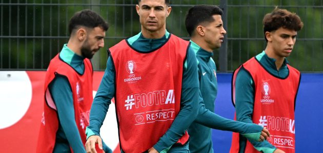 زميل رونالدو يتصدر قائمة المطلوبين في الدوري السعودي بعد تألقه اللافت 1 زميل رونالدو يتصدر قائمة المطلوبين في الدوري السعودي بعد تألقه اللافت