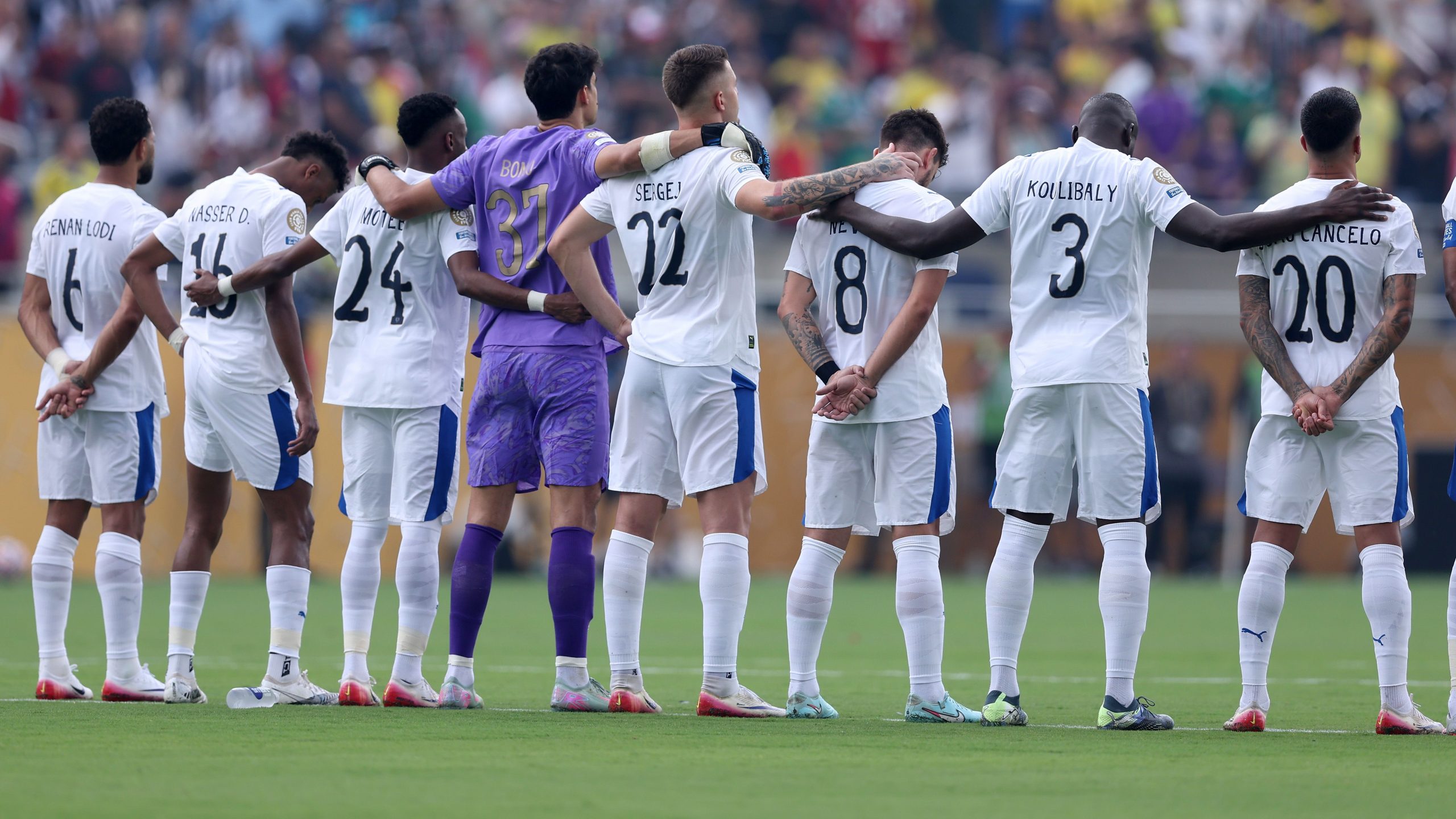 صفقة فوتوشوب: الهلال ينفي تعاقده مع المهاجم الأجنبي المثير للجدل!