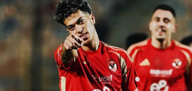 عاشور الأهلي تحت المجهر: تفاصيل حصرية تكشف أسرار الأخدود في الدوري السعودي! 1 عاشور الأهلي تحت المجهر: تفاصيل حصرية تكشف أسرار الأخدود في الدوري السعودي!