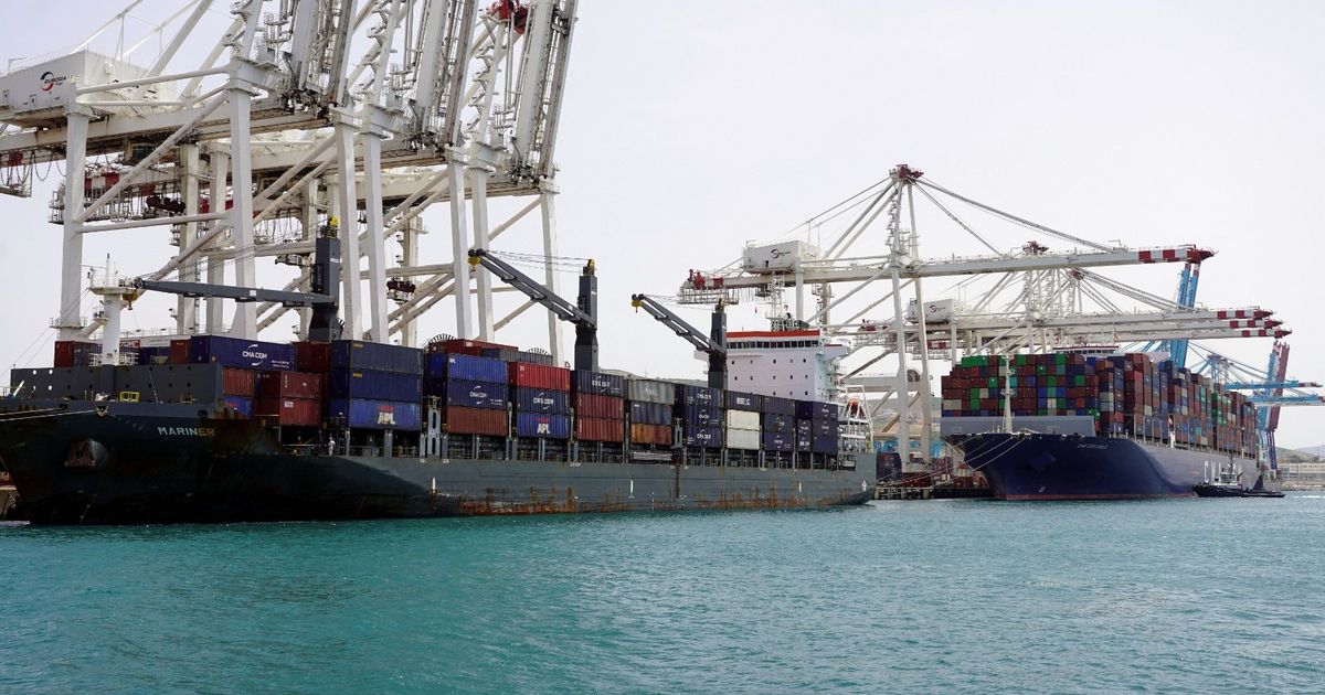 عبر خط بحري جديد: أكثر من 100 شركة مغربية تستعد لتعزيز تجارتها مع السعودية!