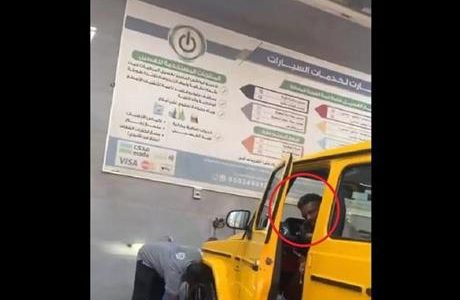 علي البليهي يكشف عن موقفه من سؤال محرج طرحه أحد المشجعين في لقاء مباشر 1 علي البليهي يكشف عن موقفه من سؤال محرج طرحه أحد المشجعين في لقاء مباشر