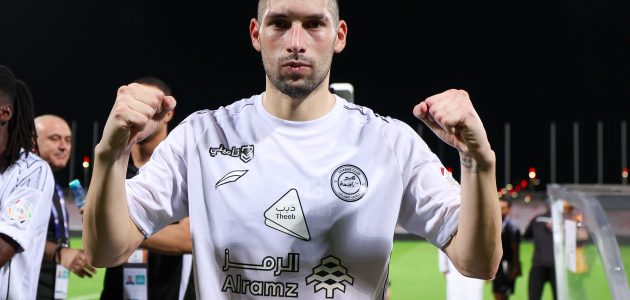 كريستيان جوانكا: نجم روشن ينتقل إلى دوري يلو في خطوة مفاجئة! 1 كريستيان جوانكا: نجم روشن ينتقل إلى دوري يلو في خطوة مفاجئة!