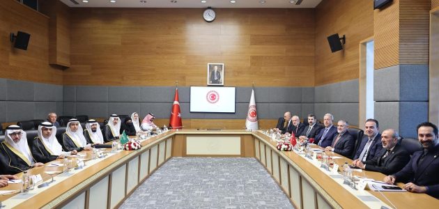 لجنة الصداقة السعودية التركية تعقد اجتماعًا تاريخيًا في مجلس الشورى لتعزيز العلاقات الثنائية 1 لجنة الصداقة السعودية التركية تعقد اجتماعًا تاريخيًا في مجلس الشورى لتعزيز العلاقات الثنائية