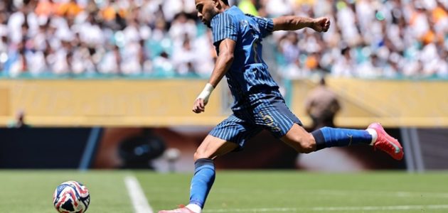 لودي يوجه انتقادات حادة لحكم مباراة فلومينينسي ويكشف عن مصيره مع الهلال! 1 لودي يوجه انتقادات حادة لحكم مباراة فلومينينسي ويكشف عن مصيره مع الهلال!