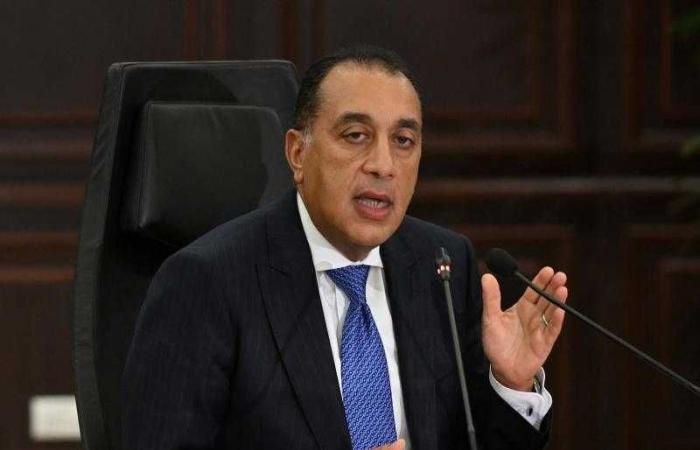 مؤتمر صحفي لرئيس الوزراء يكشف تفاصيل اجتماع الحكومة الأسبوعي عبر بث مباشر