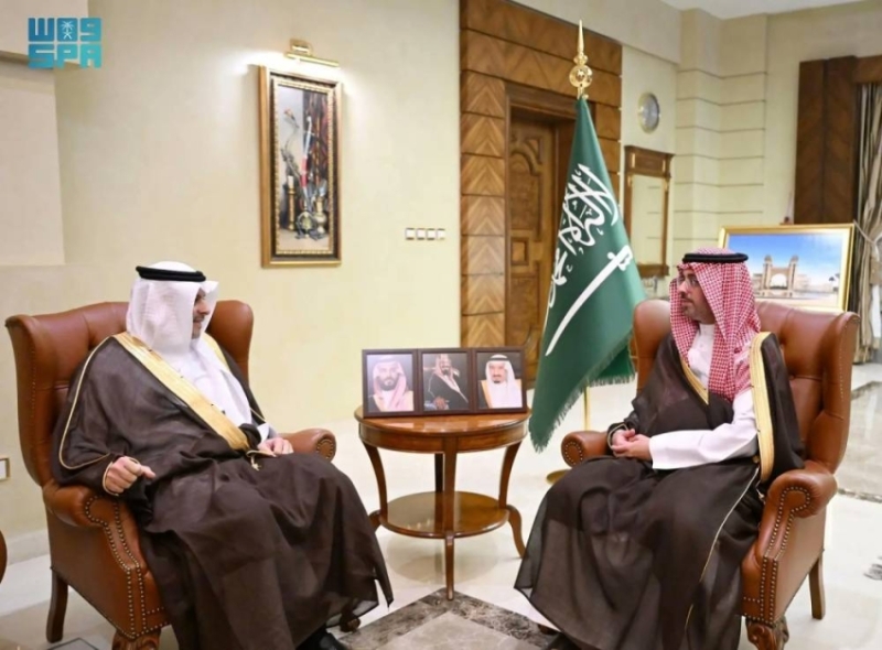 محافظ جدة يلتقي نائب رئيس الهيئة السعودية للمياه لتعزيز التعاون في مشاريع المياه بالمنطقة
