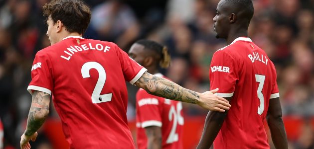 مدافع مانشستر يونايتد السابق ينضم إلى الدوري السعودي في صفقة مثيرة 1 مدافع مانشستر يونايتد السابق ينضم إلى الدوري السعودي في صفقة مثيرة