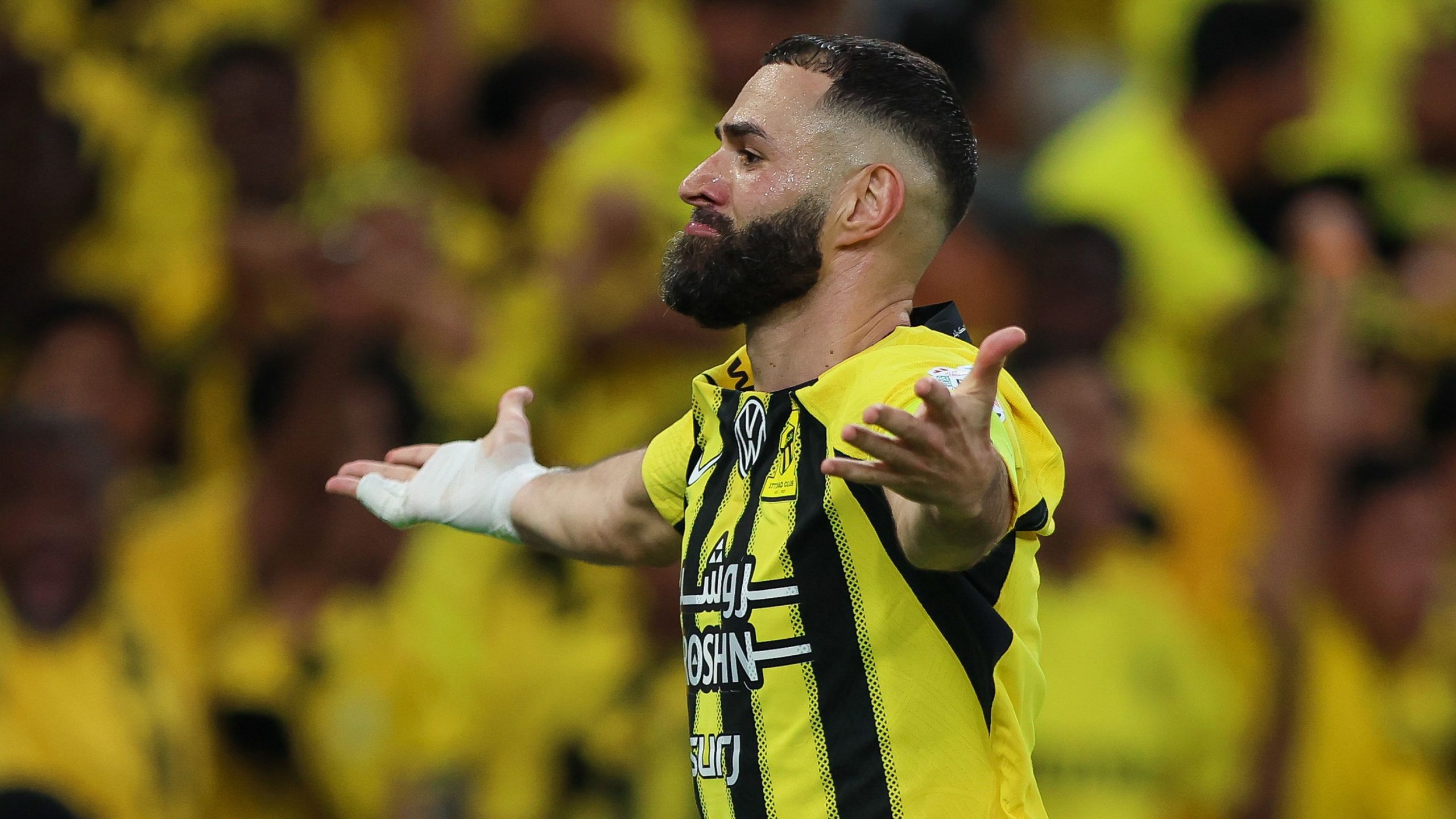 نداء عاجل لكريم بنزيما: الاتحاد يواجه خطرًا كبيرًا إذا لم يتم التدخل الفوري
