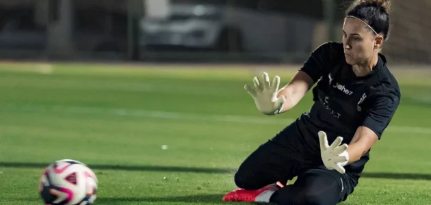 نويليا الإسبانية تتألق في حماية شباك «سيدات الهلال» وتحقق انتصارات مذهلة! 1 نويليا الإسبانية تتألق في حماية شباك «سيدات الهلال» وتحقق انتصارات مذهلة!