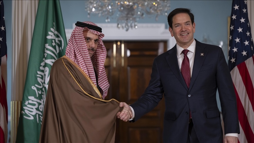 وزير خارجية السعودية يبرز أهمية وقف الاعتداءات الإسرائيلية على سوريا خلال لقائه مع روبيو