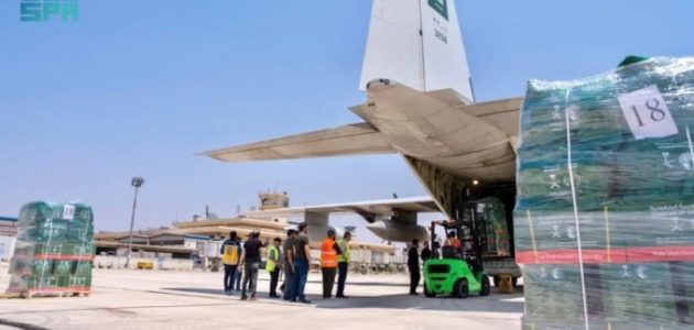 وصول القافلة الإغاثية السعودية الثانية لدعم المتضررين من حرائق اللاذقية 1 وصول القافلة الإغاثية السعودية الثانية لدعم المتضررين من حرائق اللاذقية