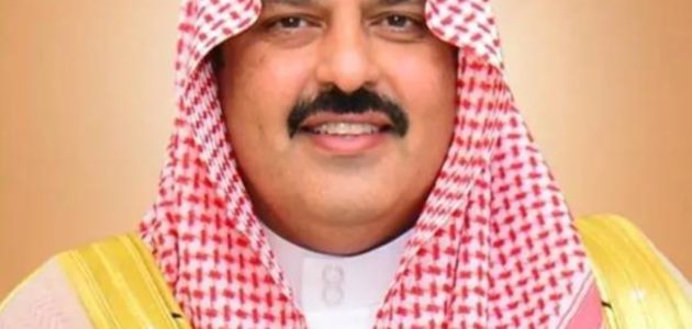 أمير حائل يعزي أسرة الجارالله في وفاة فقيدتهم في لفتة إنسانية مؤثرة 1 أمير حائل يعزي أسرة الجارالله في وفاة فقيدتهم في لفتة إنسانية مؤثرة