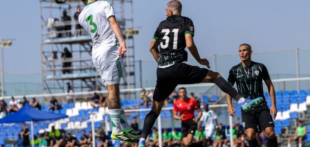 الأهلي يواجه تحديات جديدة في القارات: تفاصيل حصرية من جريدة الوطن السعودية 1 الأهلي يواجه تحديات جديدة في القارات: تفاصيل حصرية من جريدة الوطن السعودية