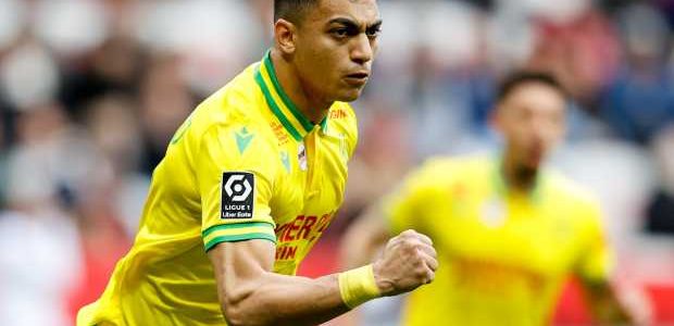 الإعلامي إسلام سامي يكشف عن تفاصيل عرض نيوم السعودي للتعاقد مع النجم مصطفى محمد 1 الإعلامي إسلام سامي يكشف عن تفاصيل عرض نيوم السعودي للتعاقد مع النجم مصطفى محمد