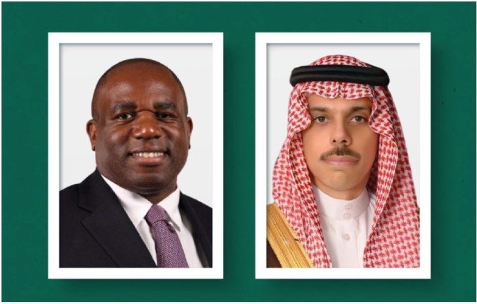 السعودية وبريطانيا تتباحثان حول آخر مستجدات الأوضاع في غزة