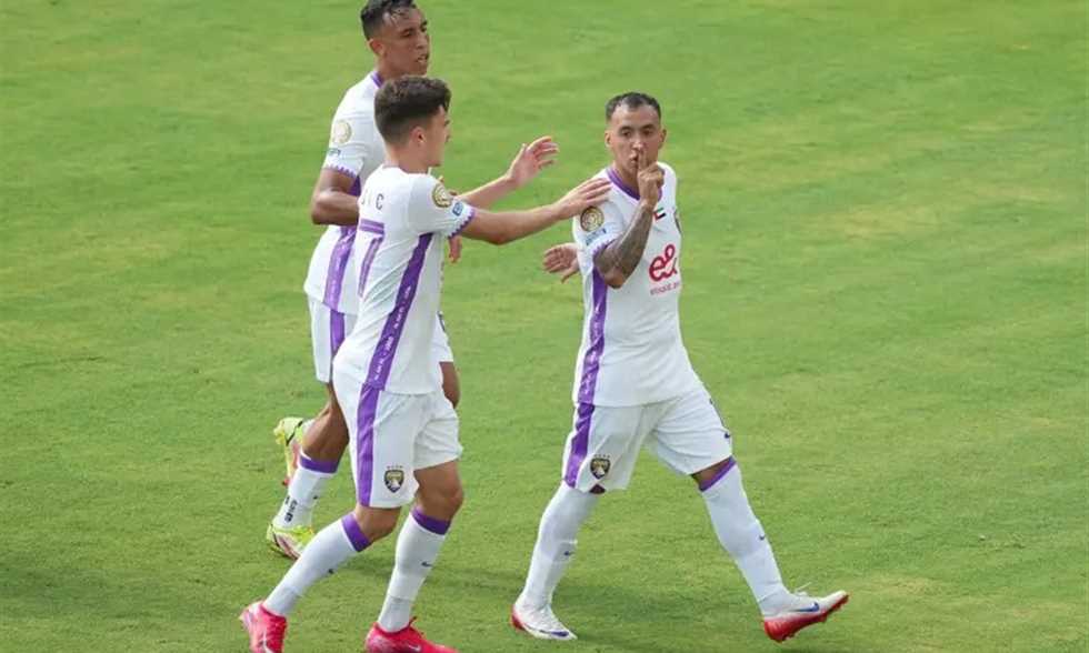 العين يوجه طلباً رسمياً للاتحاد الإماراتي لاستقدام حكام أجانب في ختام الدوري