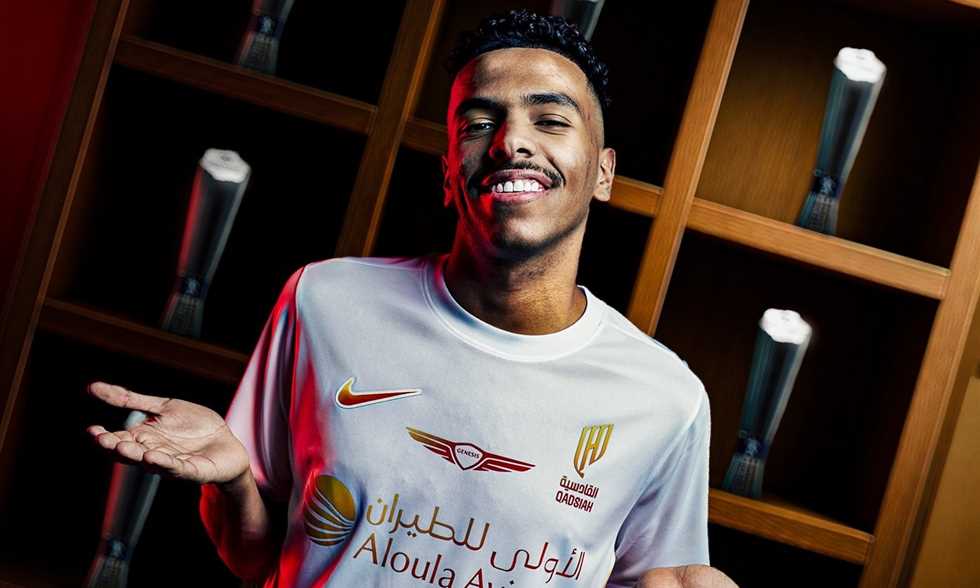 القادسية يتعاقد مع مصعب الجوير من الهلال في صفقة جديدة تعزز صفوف الفريق