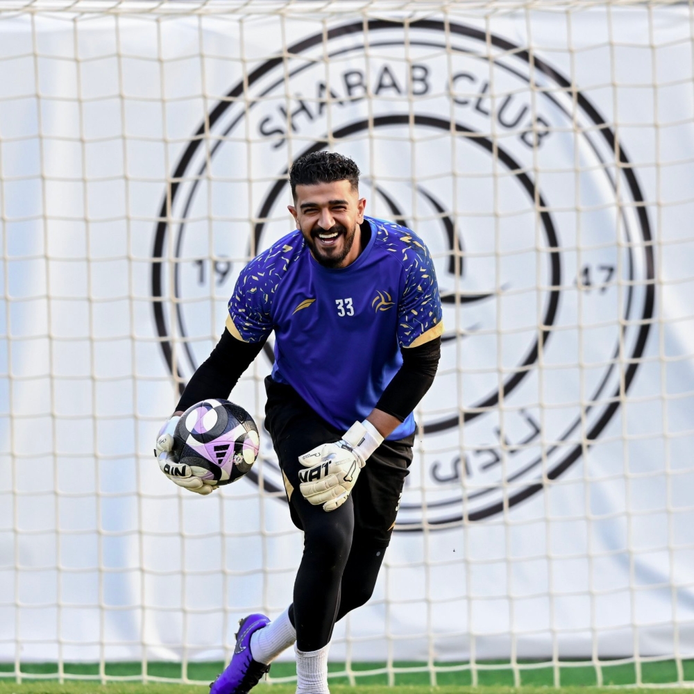 الهلال يتخذ قراراً حاسماً بشأن عودة عبدالله المعيوف إلى صفوف الفريق