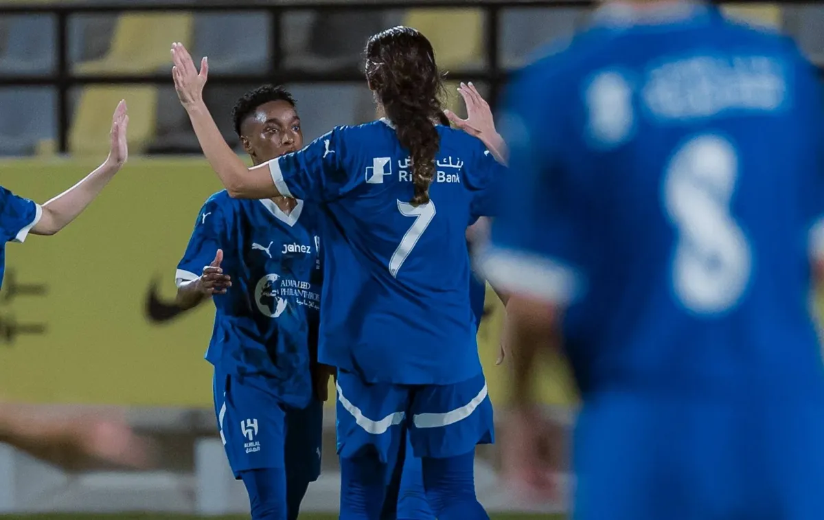 الهلال يحقق انتصاراً ساحقاً على الاتحاد بسداسية تاريخية في دوري السيدات