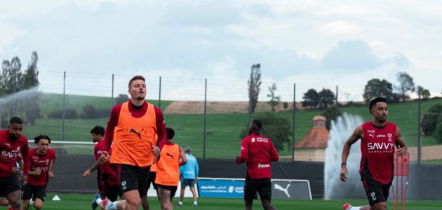 الهلال يعلن عن عودة الثنائي المصاب إلى التدريبات ويكشف تفاصيل موقف سالم الدوسري 1 الهلال يعلن عن عودة الثنائي المصاب إلى التدريبات ويكشف تفاصيل موقف سالم الدوسري