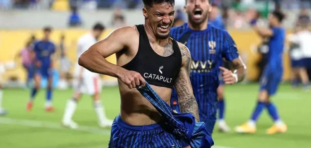 الهلال يوضح أسباب غياب ليوناردو عن المباراة الودية أمام بالينجن 1 الهلال يوضح أسباب غياب ليوناردو عن المباراة الودية أمام بالينجن