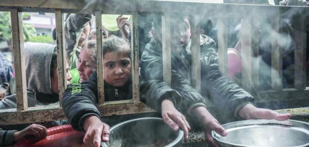 حصريًا: 5 وفيات في غزة خلال 24 ساعة بسبب أزمة سوء التغذية - هل باتت الحياة في خطر؟ 1 حصريًا: 5 وفيات في غزة خلال 24 ساعة بسبب أزمة سوء التغذية - هل باتت الحياة في خطر؟