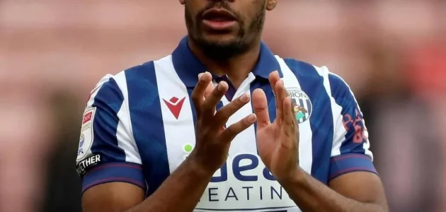 ديانغانا لاعب وست هام يتصدر قائمة اهتمامات نادي ضمك السعودي 1 ديانغانا لاعب وست هام يتصدر قائمة اهتمامات نادي ضمك السعودي