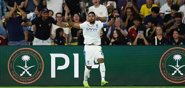 سالم الدوسري يعود إلى تدريبات الهلال استعدادًا للموسم الجديد 1 سالم الدوسري يعود إلى تدريبات الهلال استعدادًا للموسم الجديد