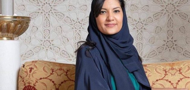 سفيرة السعودية في واشنطن تمنح الملحق العسكري رتبته الجديدة في احتفال رسمي مميز 1 سفيرة السعودية في واشنطن تمنح الملحق العسكري رتبته الجديدة في احتفال رسمي مميز