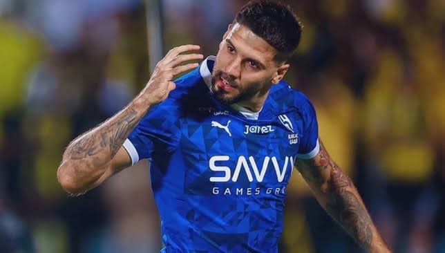صراع إنجليزي محتدم للظفر بصفقة ميتروفيتش من الهلال