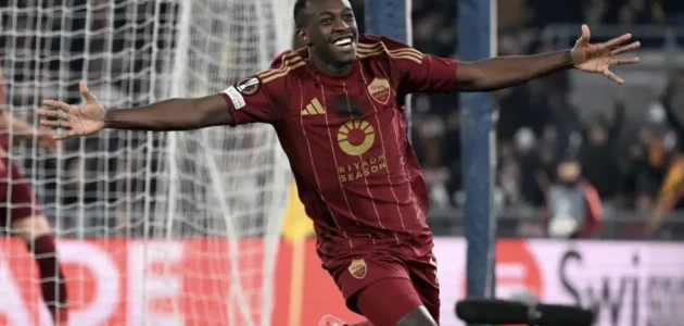 لانس الفرنسي يتعاقد مع السعودي سعود عبد الحميد لمدة عام لتعزيز صفوفه في الدوري الأوروبي 1 لانس الفرنسي يتعاقد مع السعودي سعود عبد الحميد لمدة عام لتعزيز صفوفه في الدوري الأوروبي