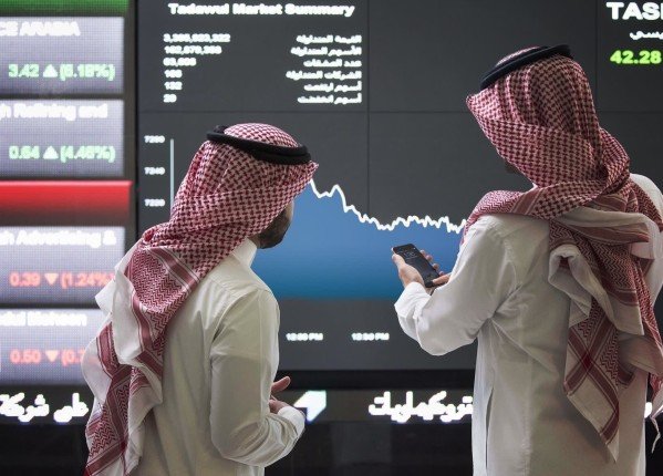 مؤشر الأسهم السعودية يسجل تراجعاً ملحوظاً في ختام تداولات اليوم
