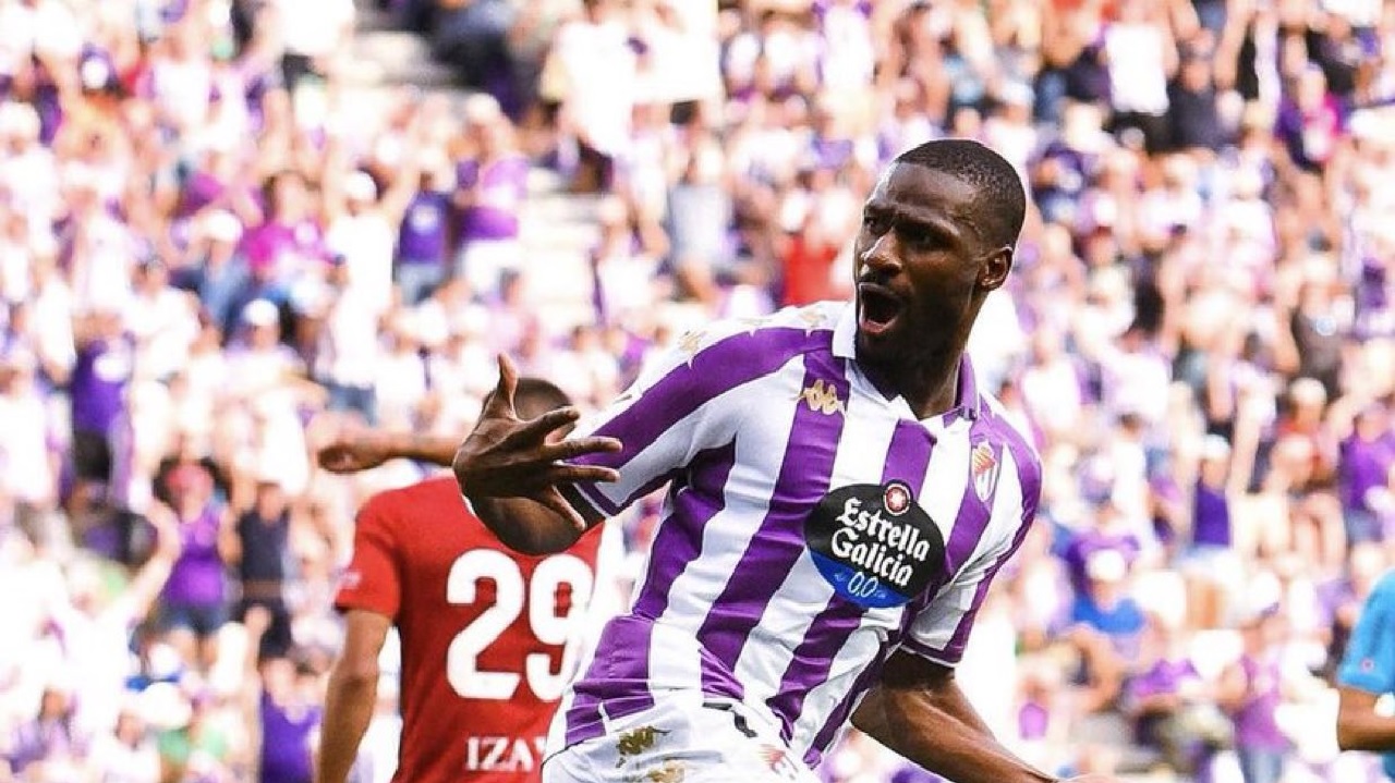 مامادو سيلا يغادر بلد الوليد نحو تجربة جديدة في الدوري السعودي