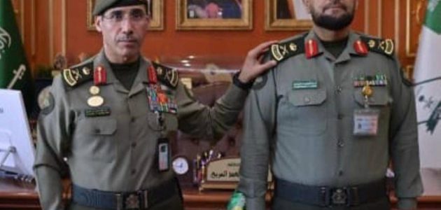 مدير عام الجوازات يكرم اللواء الزهراني بتقليده رتبته الجديدة في احتفال رسمي بالرياض 1 مدير عام الجوازات يكرم اللواء الزهراني بتقليده رتبته الجديدة في احتفال رسمي بالرياض