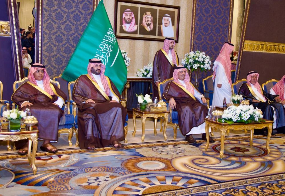 نائب أمير مكة المكرمة يشارك في حفل زفاف فايز وفواز العتيبي بحضور مميز