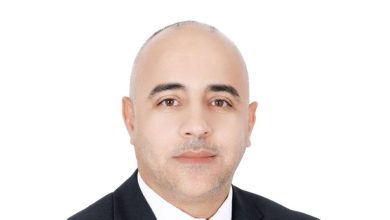 أكاديمي إماراتي يحقق إنجازًا غير مسبوق بنشر 100 دراسة علمية في مجلات دولية مرموقة