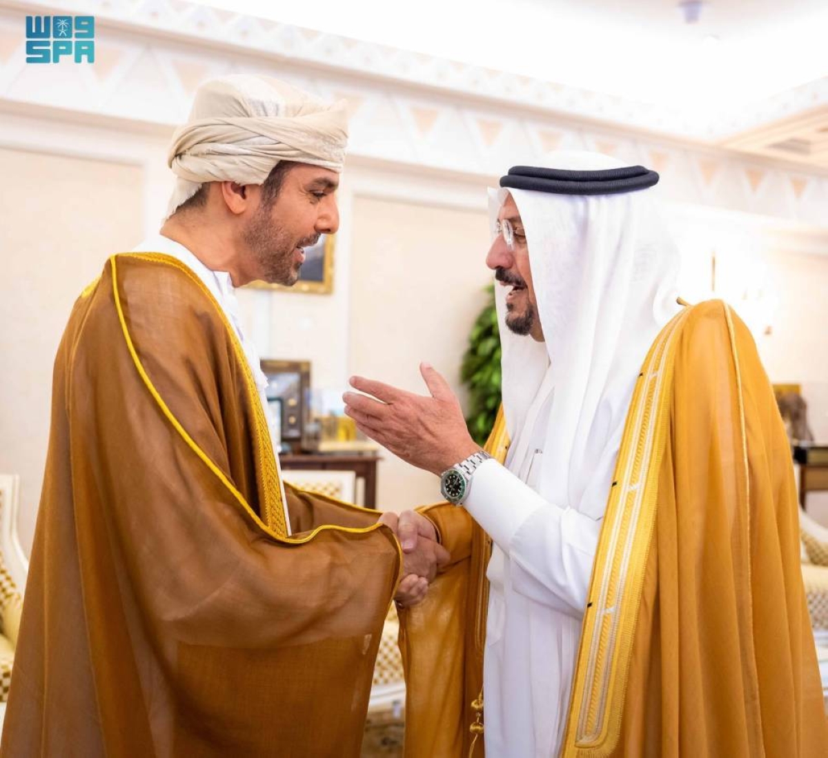 أمير القصيم يؤكد عمق العلاقات السعودية العمانية وأساسها التفاهم المشترك