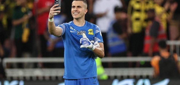 البرازيلي جروهي يعزز صفوف الشباب بتوقيع عقد جديد لتعزيز الدفاعات 1 البرازيلي جروهي يعزز صفوف الشباب بتوقيع عقد جديد لتعزيز الدفاعات