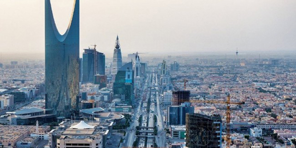 السعودية تسجل 93.7 ألف صفقة سكنية بقيمة 88 مليار ريال في النصف الأول من 2025 1 السعودية تسجل 93.7 ألف صفقة سكنية بقيمة 88 مليار ريال في النصف الأول من 2025