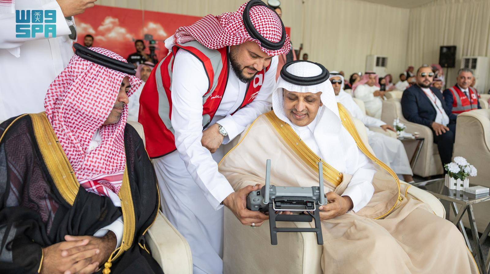 السعودية تطلق أول تجربة لتوصيل الطرود باستخدام الطائرات بدون طيار