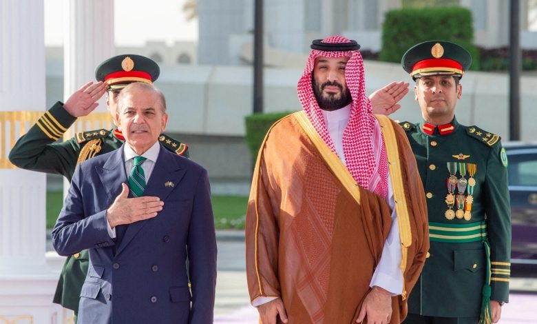 السعودية وباكستان تعززان شراكتهما الدفاعية من خلال اتفاقية استراتيجية جديدة 1 السعودية وباكستان تعززان شراكتهما الدفاعية من خلال اتفاقية استراتيجية جديدة